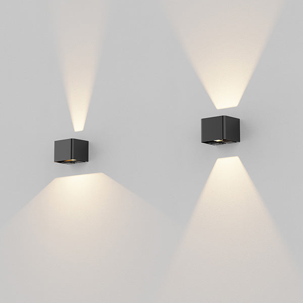 SLC Shadow 2xSchuko 2x5W 3CCT TED IP54