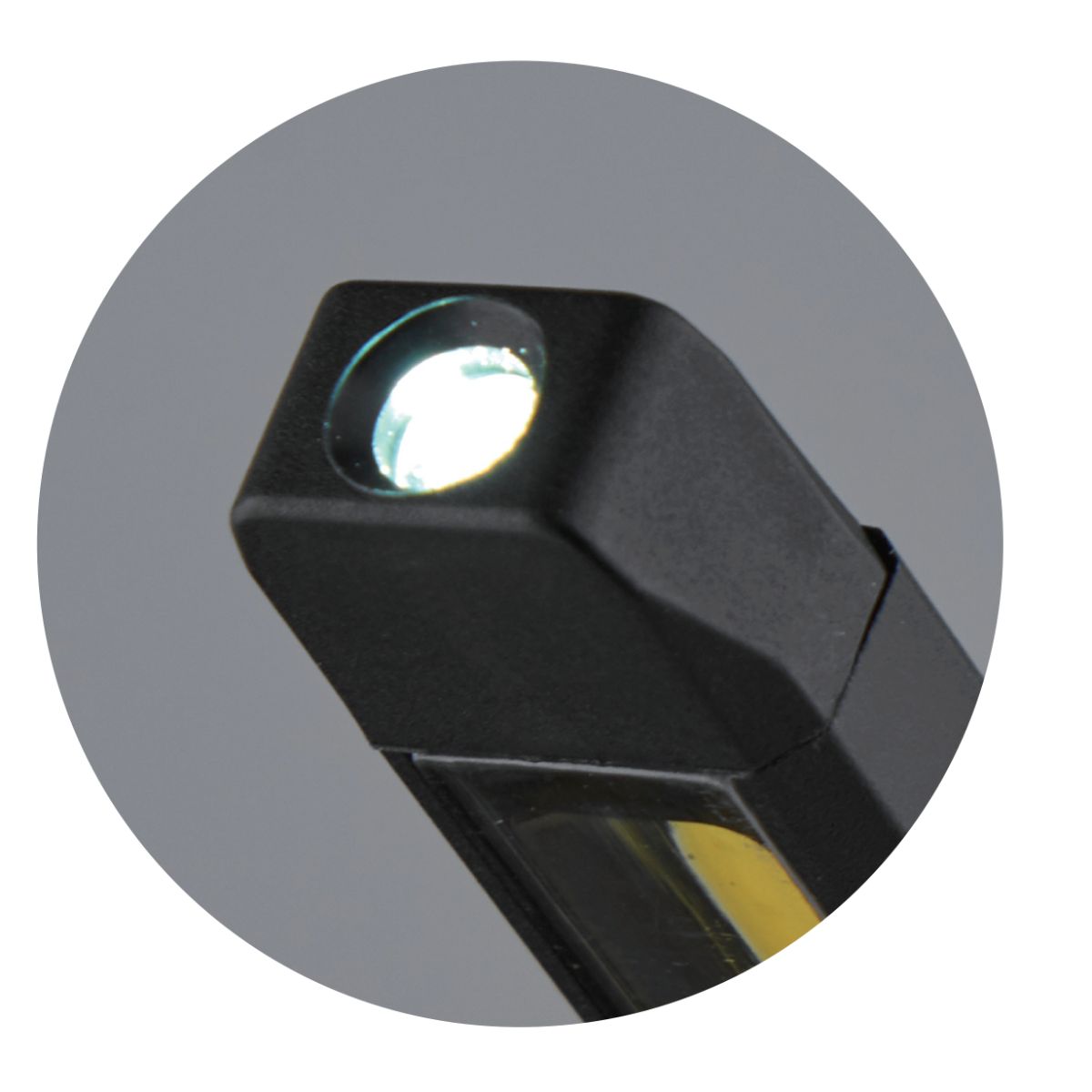 Foldelygte, genopladelig og roterbar, 1000 lumen