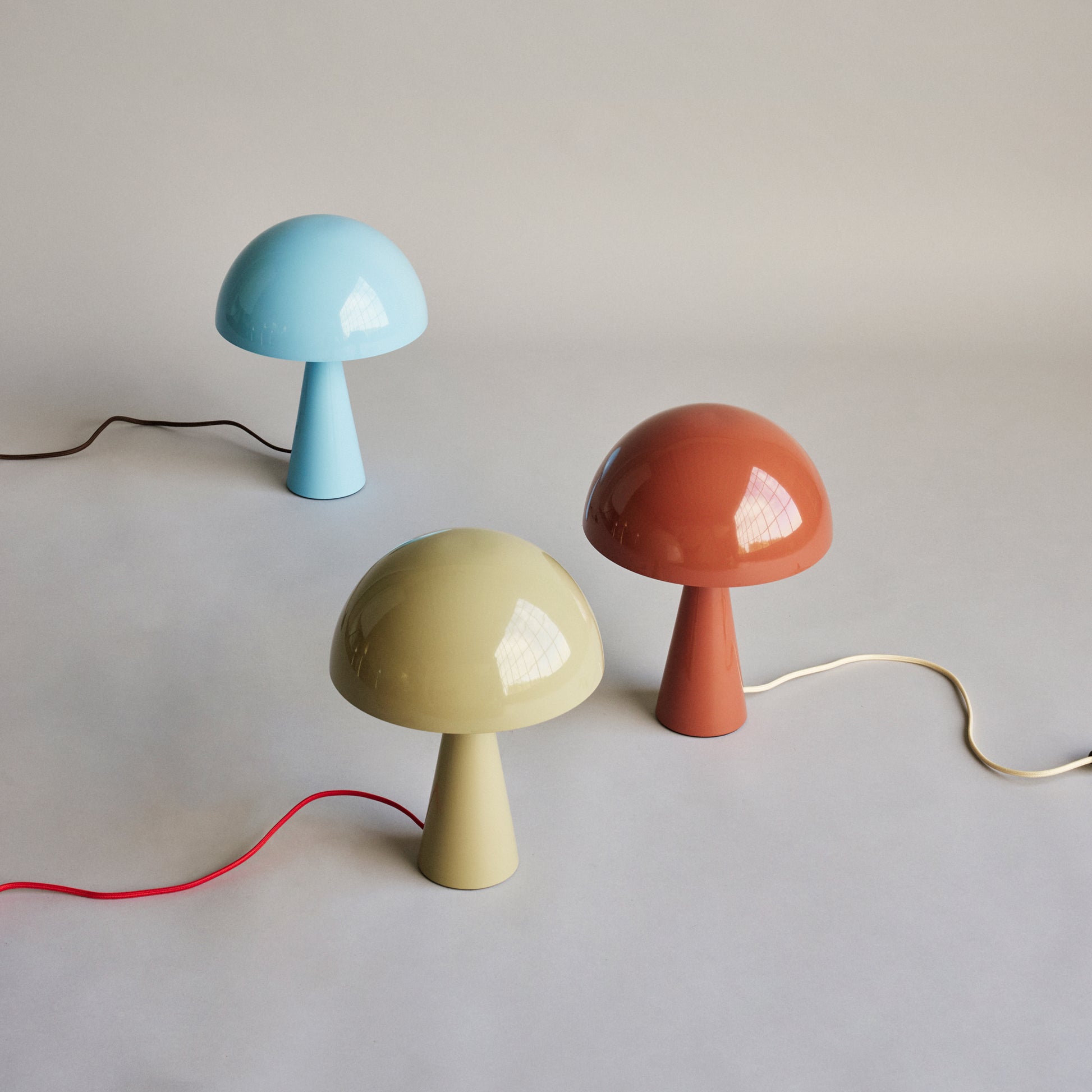 Hübsch mush bordlampe mini rød