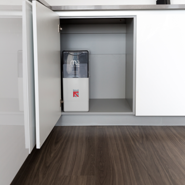 Minimax M3 870 Duplex blødgøringsanlæg. H:48,4 x D:44,1 x B21,7