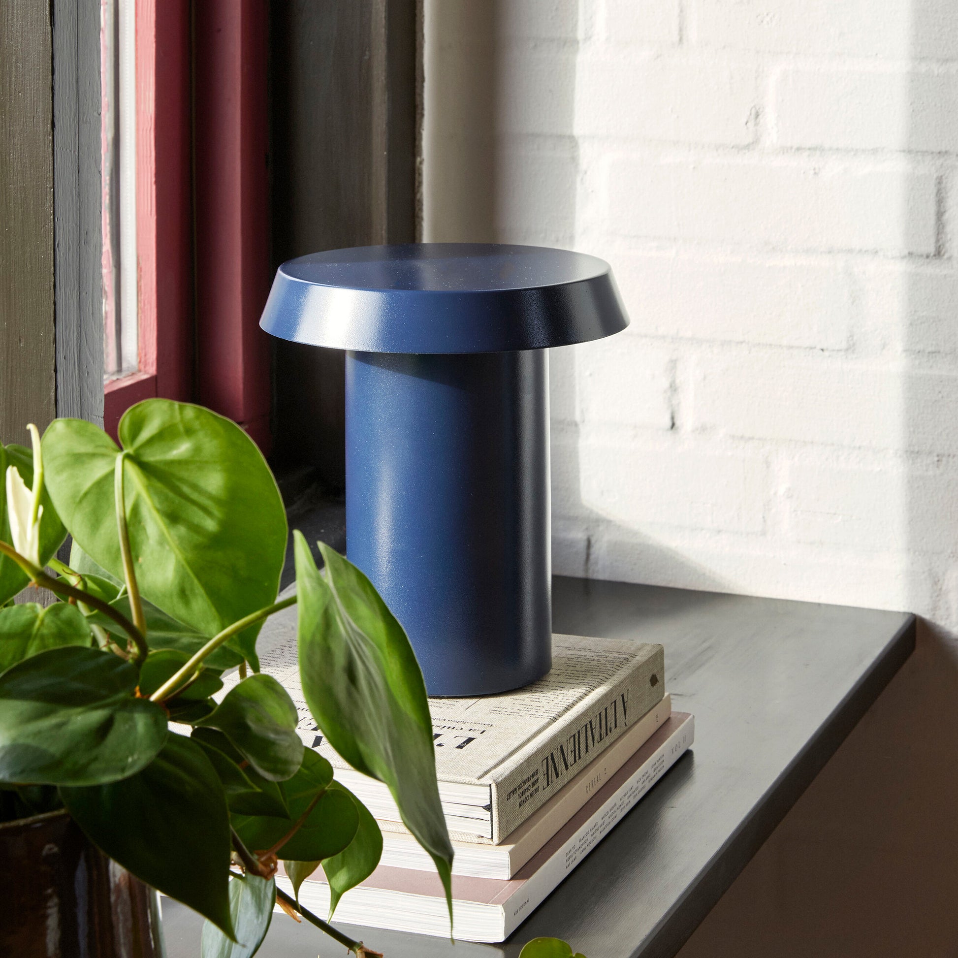 Hübsch keen bordlampe mørkeblå