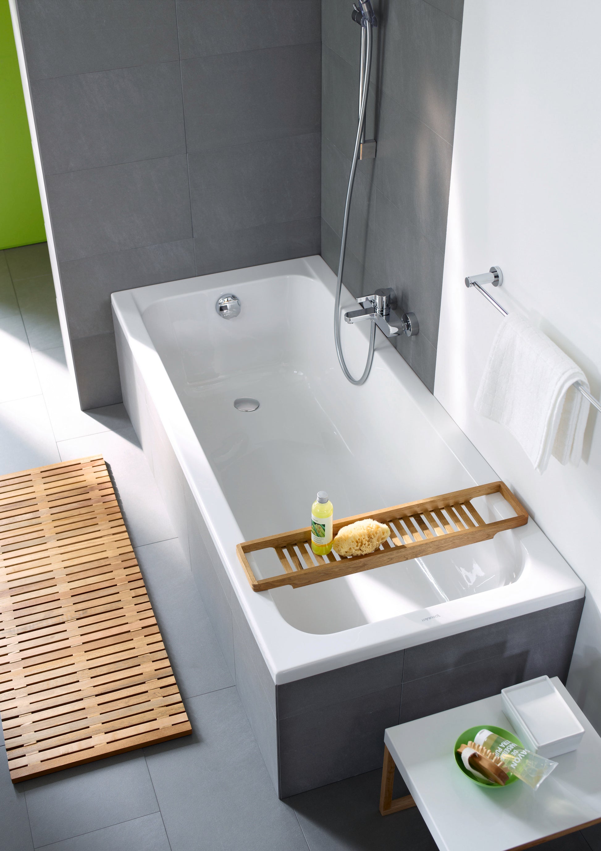 Duravit D-Code badekar til indbygning 170 x 70 cm. Afløb i fodenden