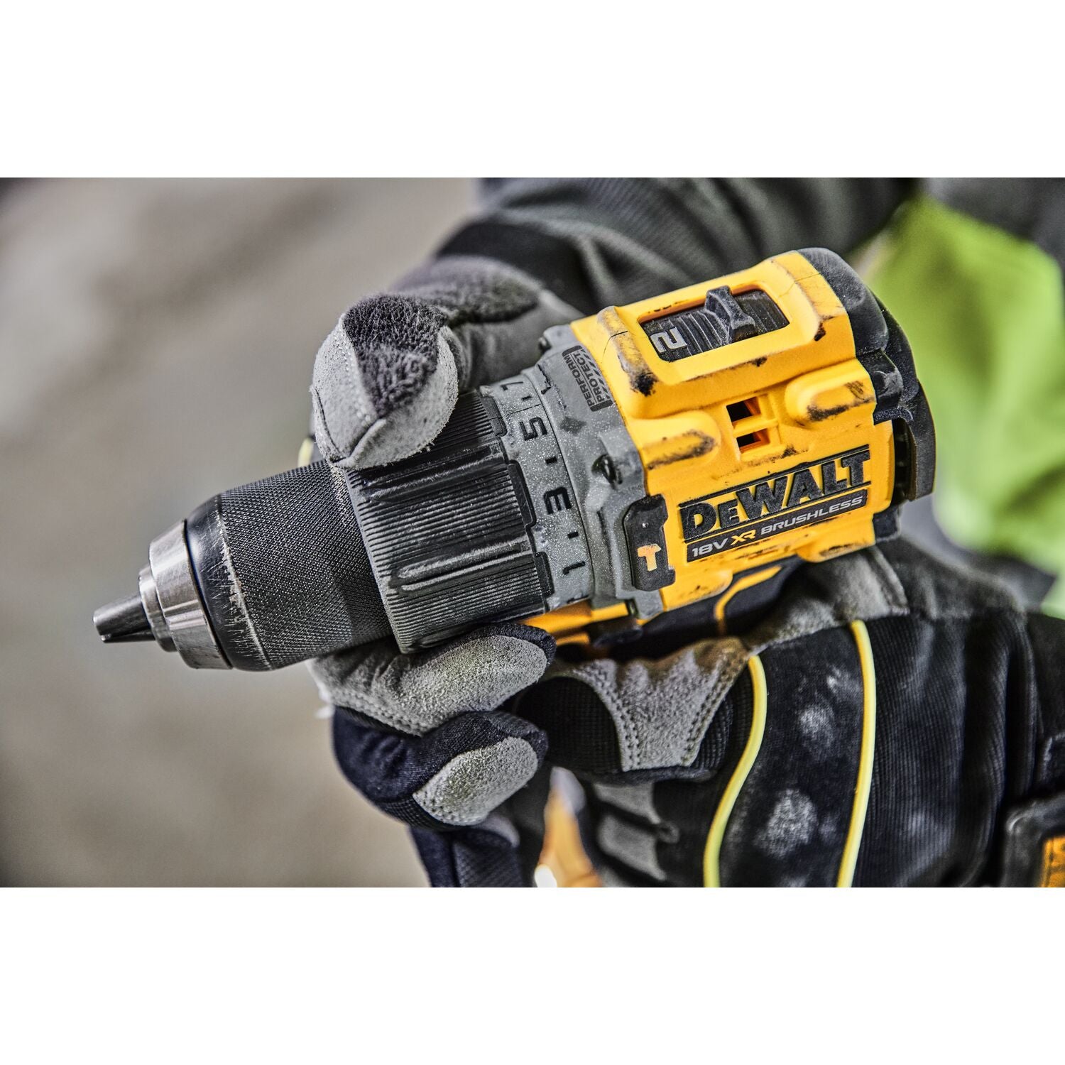 DEWALT 18V XR slagboremaskine DCD805P2T, 2 x 18V/5,0 Ah