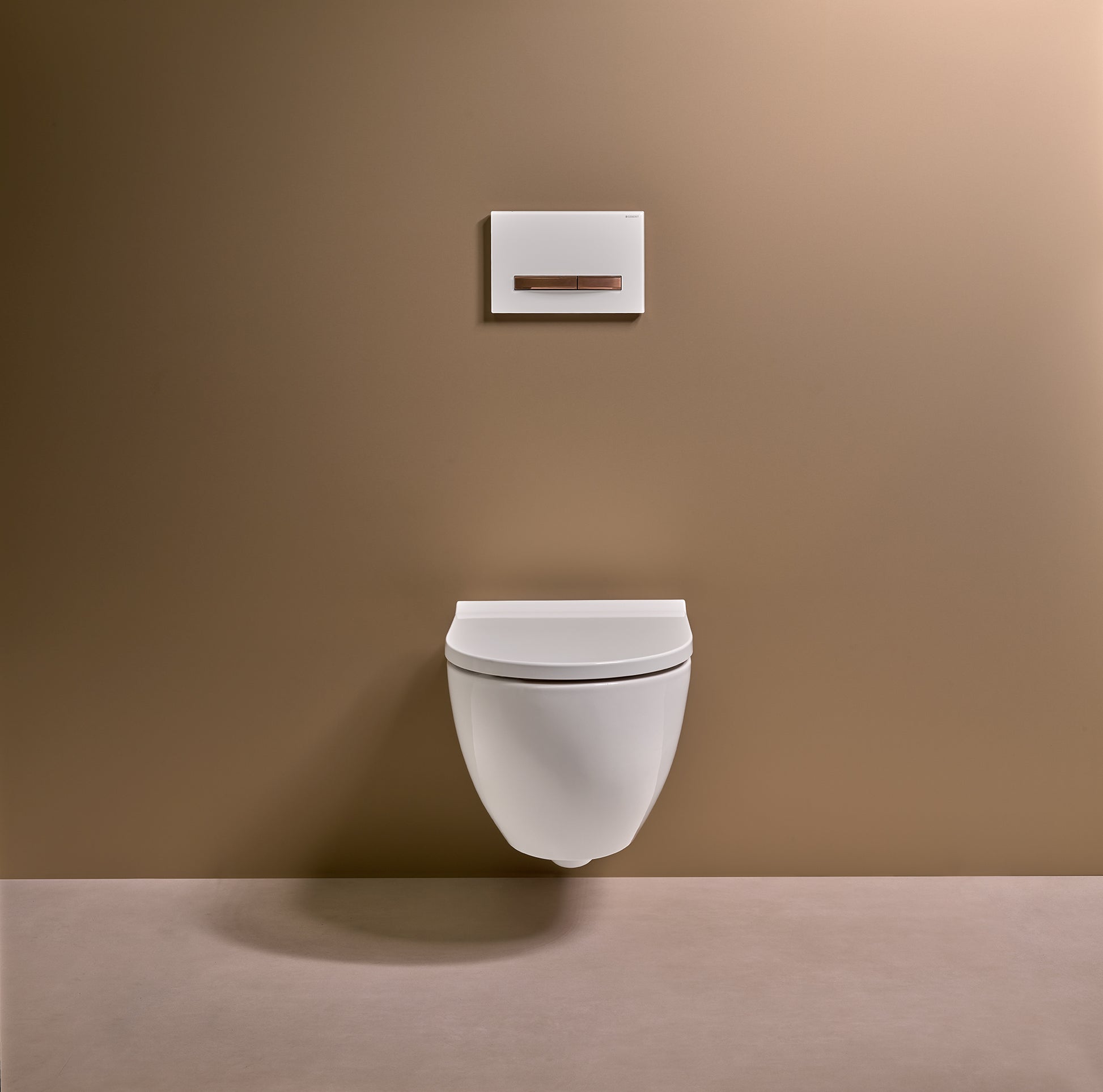 GEBERIT ACANTO hængetoilet/sæde 360x385x530mm t/indb.cist porcel
