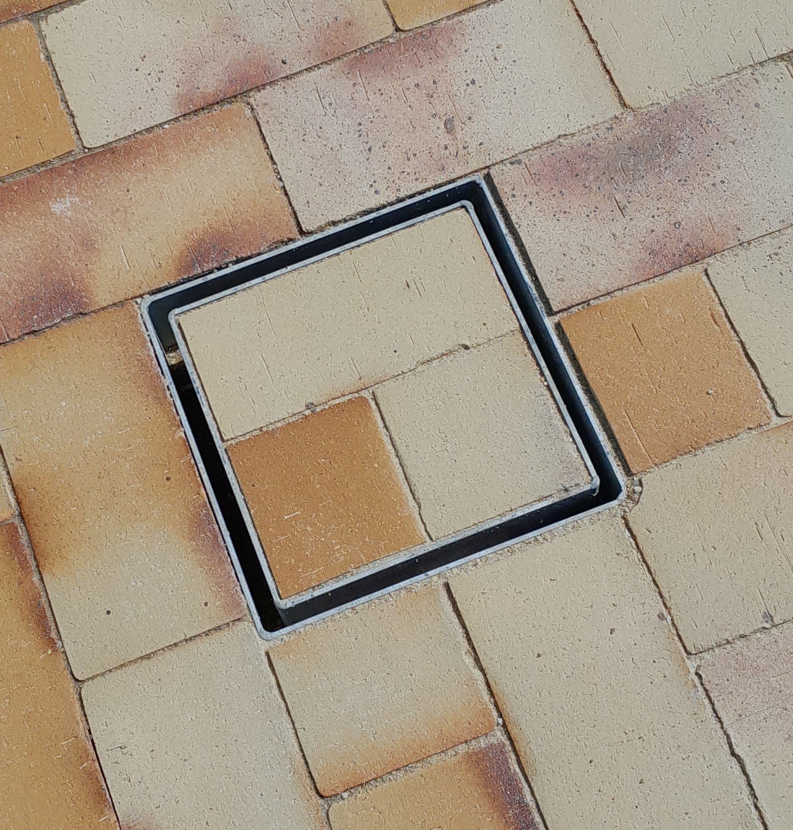 Jesmig 110 x 83 mm minirist til integrerede fliser, 5 t, galv.