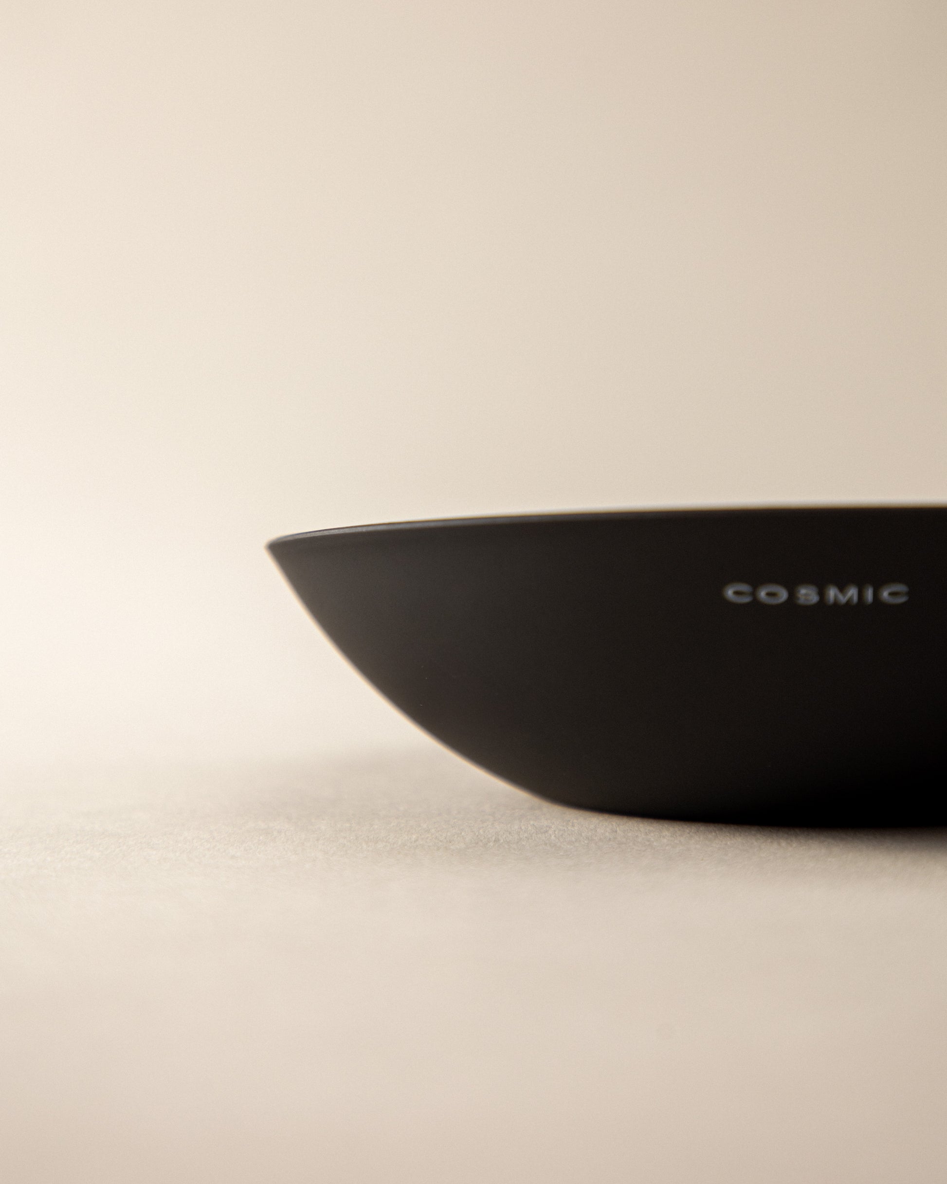 Cosmic Saku sæbeskål sort