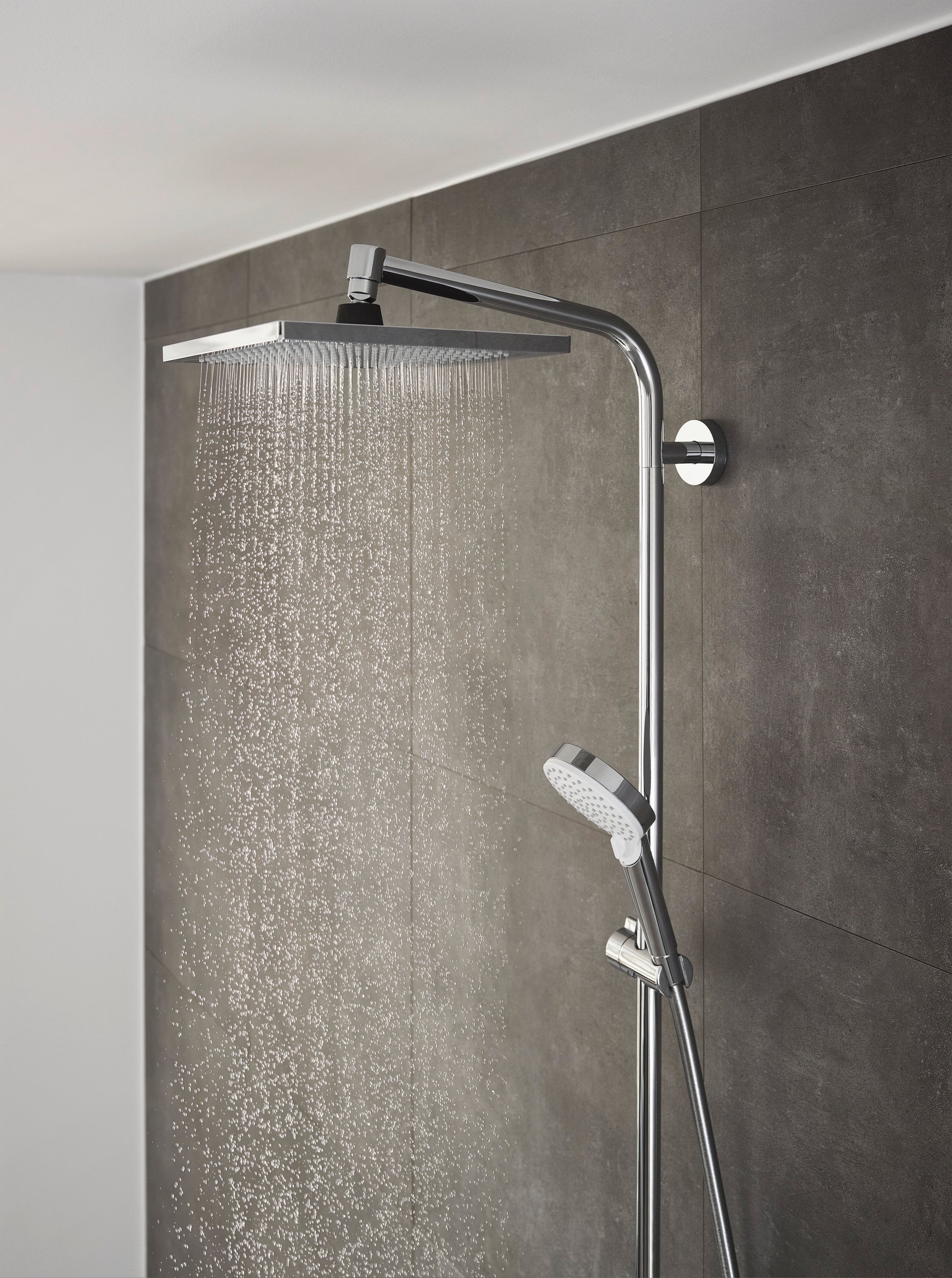 Hansgrohe Crometta E 240 Showerpipe brusesystem 2jet EcoSmart, krom