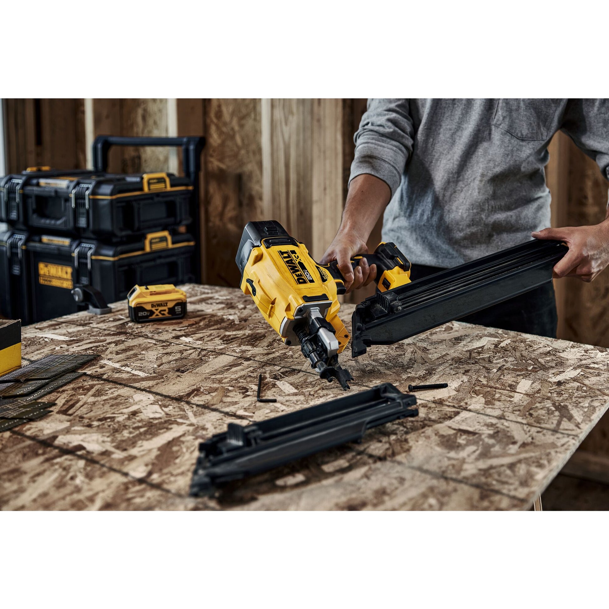 DEWALT magasin forlænger til sømpistol DCN930 og DCN950