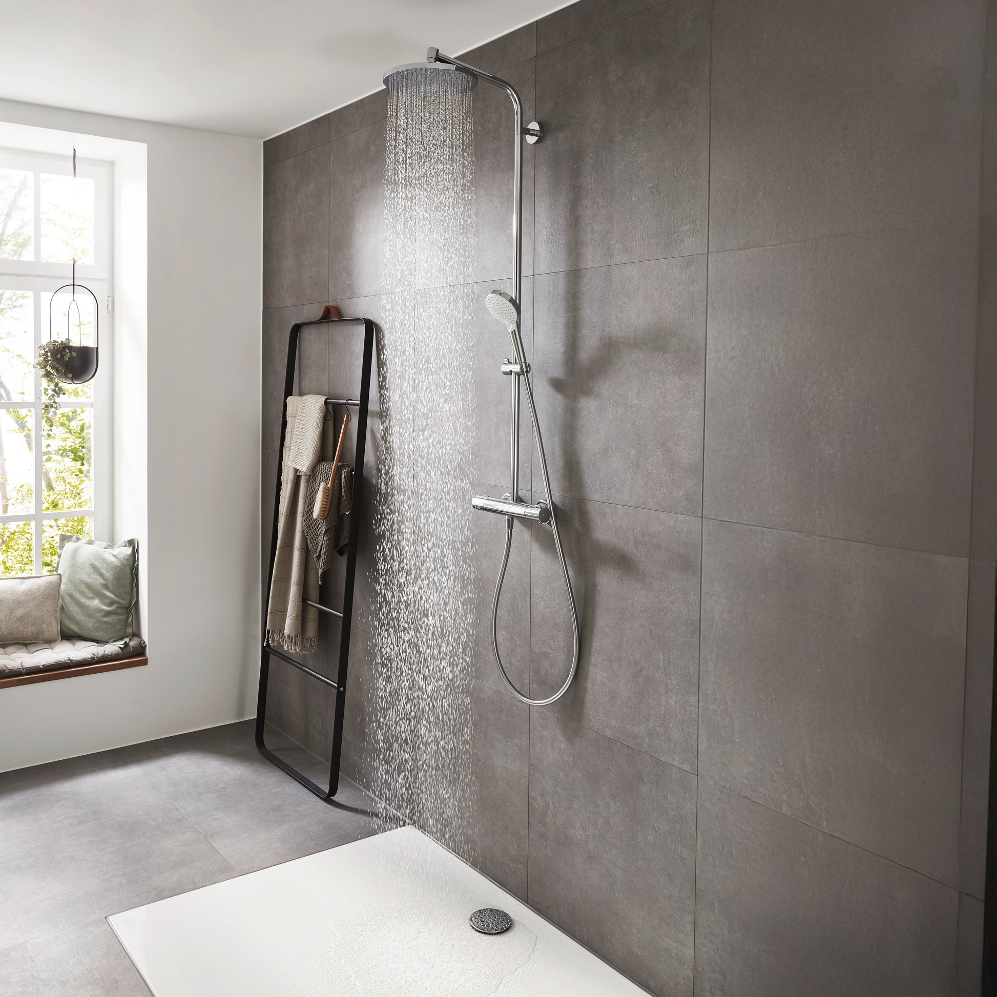Hansgrohe Crometta S 240 Showerpipe, 1jet, EcoSmart, krom