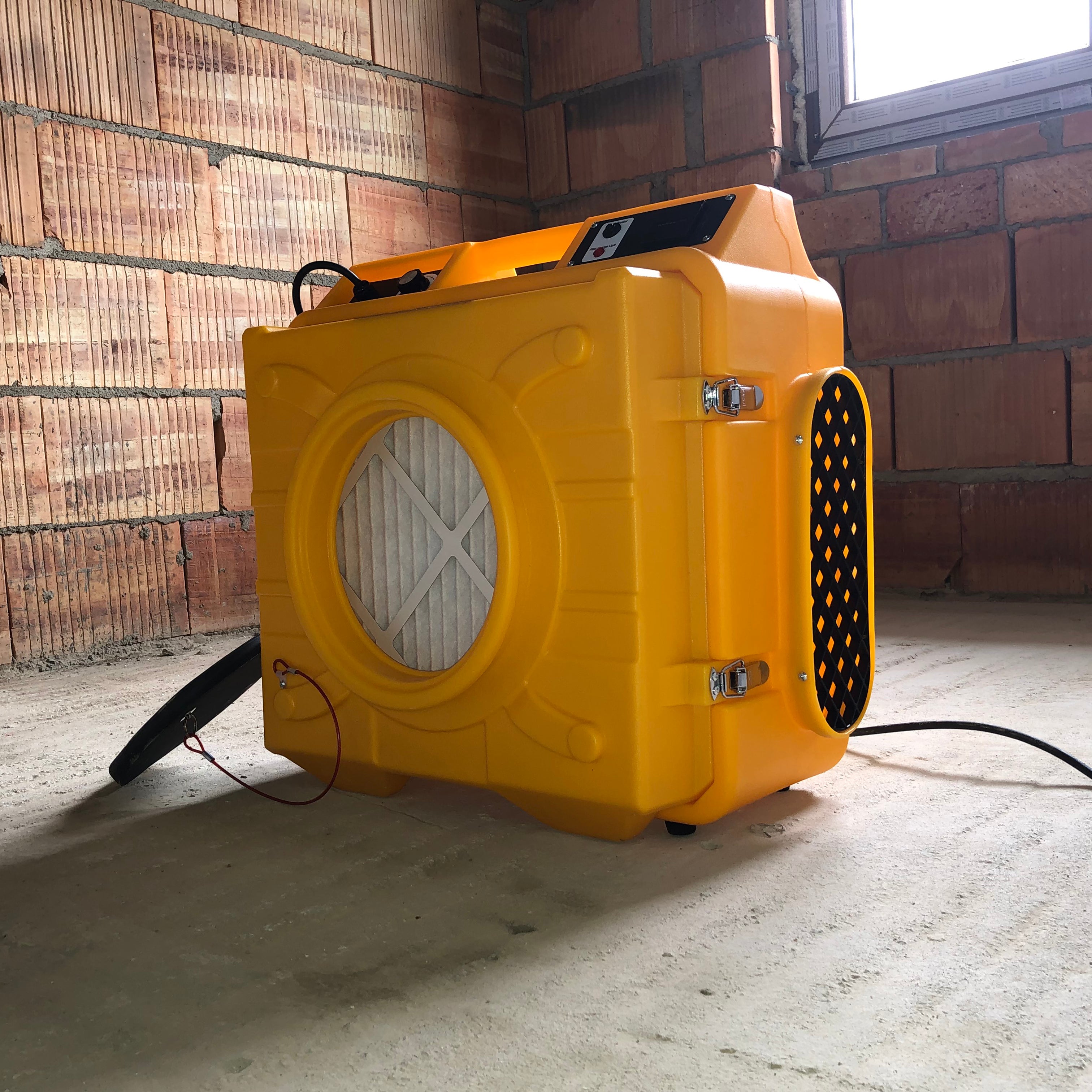 Master luftrenser MAS13 med Hepa filter, 1300 m³/t , 230 W