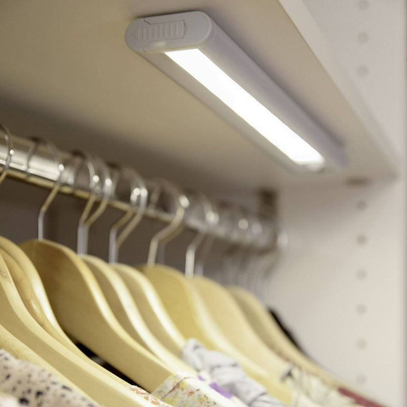 LINEAR LED MOBILE BATTERY 300
