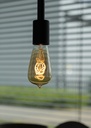 ST64 SpiraLED Nostalgic - 240V/4W dæmpbar, E27 (2200K), Gold