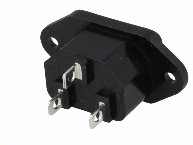 Apparatfatning - 3pol C14 han, Sort (4,8mm spadestik)