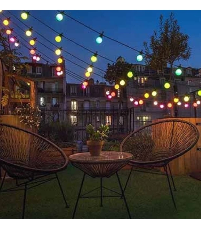 V-Tac LED lyskæde 5m med 10 stk. 0,5W RGB pærer inkl. lyskilde - 230V, 5W, 300lm