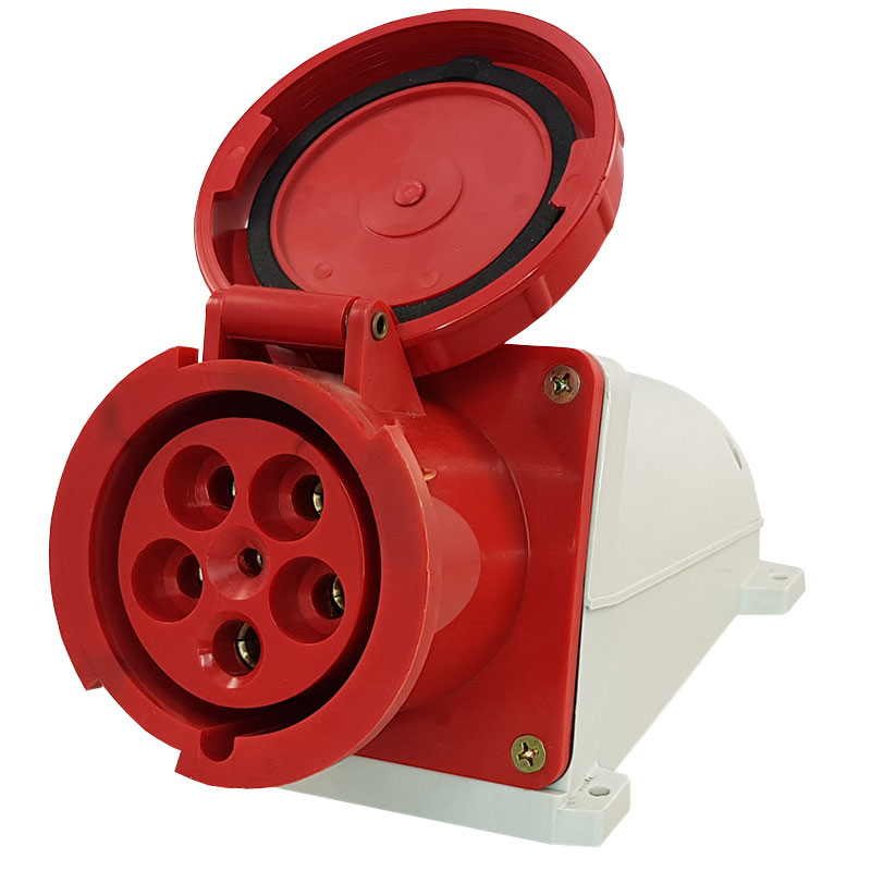 PCE CEE vægudtag 5 polet 125A 400V IP44