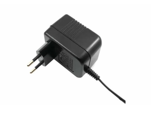 Netadapter - 230V til 9VAC / 530mA 5W (5,5x2,1mm DC stik)