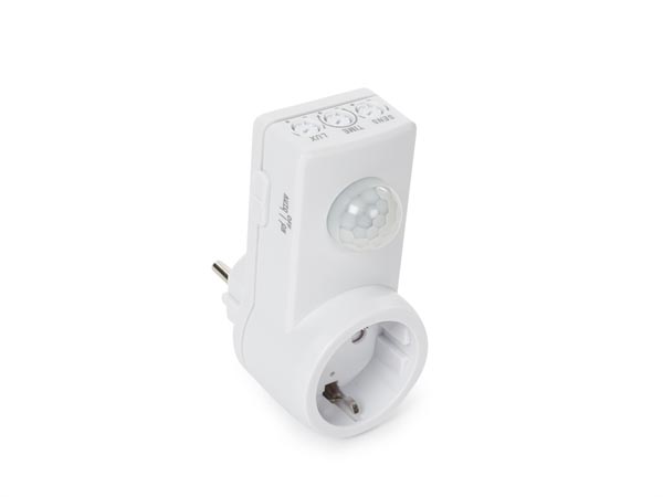 PIR bevægelsessensor - 160°, 2-9m, timer, til netstik, Hvid