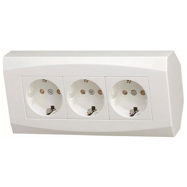 Tripel schuko stikkontakt med jord til hjørnemont.