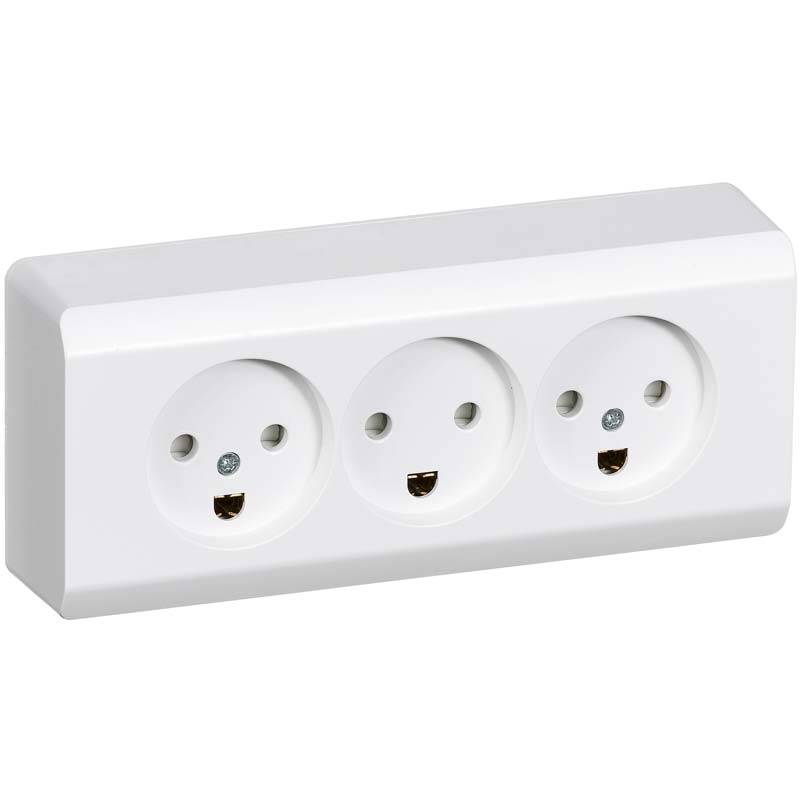 Opus 66 stikkontakt udvendig tripel hvid