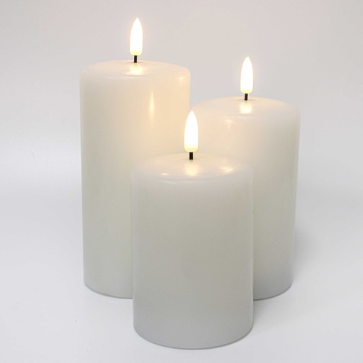 [22658-0] LED Bloklys med flammeeffekt, hvid - 3 stk, inkl. fjernbetjening og timer, 10/12,5/15cm høj, Ø7,5cm, ægte stearin