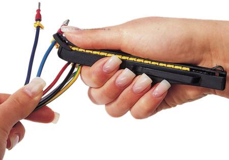 [5428002452] LEDNINGSMÆRKE 3 GUL W1