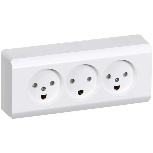 [1017032743] Opus 66 stikkontakt udvendig tripel hvid 2 tænding